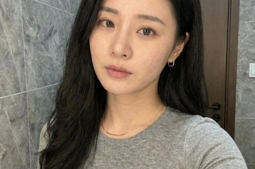 狗仔曝光娱圈恋情大瓜关晓彤再次被无辜牵连与王安宇恋爱传闻早有真相