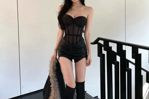 女明星集体“塌房”她们为啥都不装了